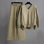 Amber - Women's V-Neck Cable Knit Sweater and Pants Set