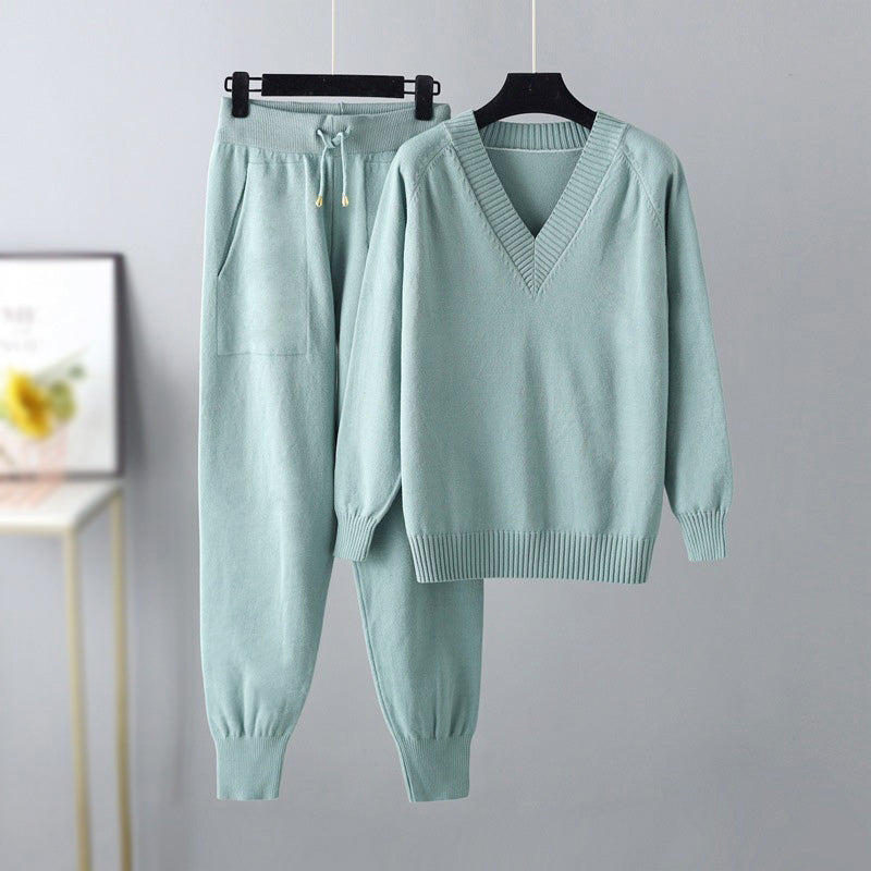 Grace - Women's V-Neck Sweater and Joggers Set
