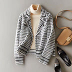 Hazel - Women's Cropped Houndstooth Double-Breasted Jacket