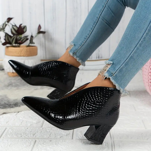 Cecilia - Women's Textured Ankle Boots with Pointed Toe and Block Heel