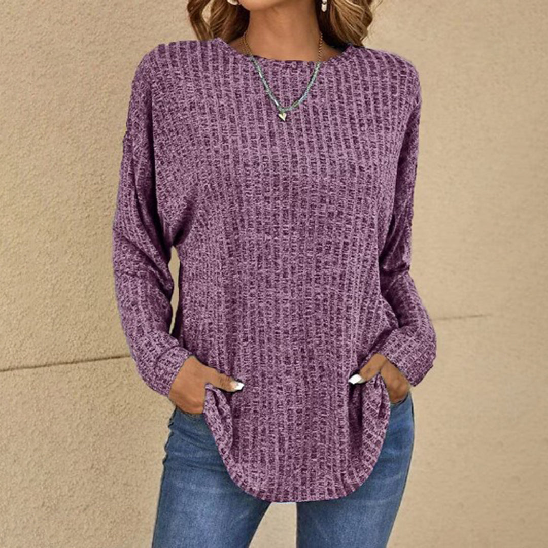 Celeste - Women's Ribbed Long-Sleeve Top with Curved Hem