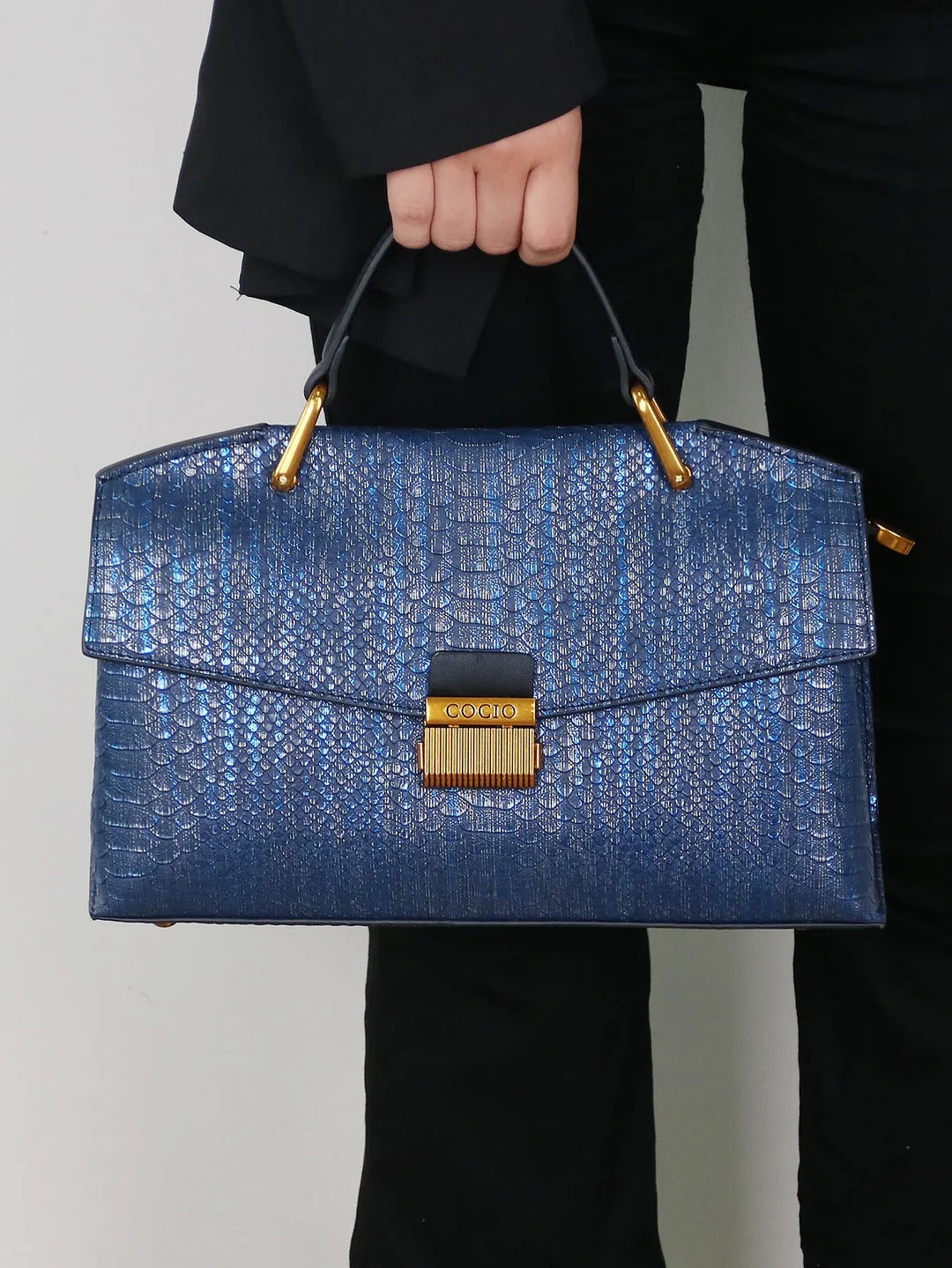 Loretta - Women's Embossed Snake-Print Top Handle Bag