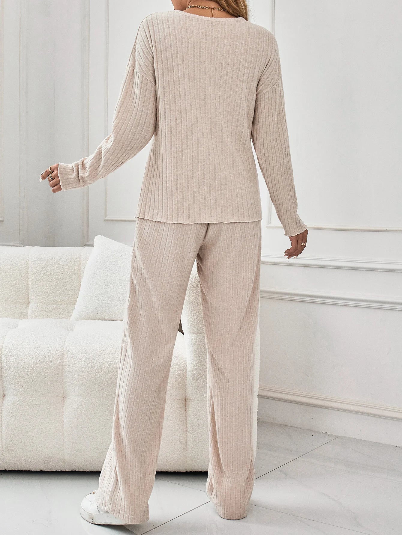 Margaux - Women's Ribbed Knit Loungewear Set with Wide-Leg Pants