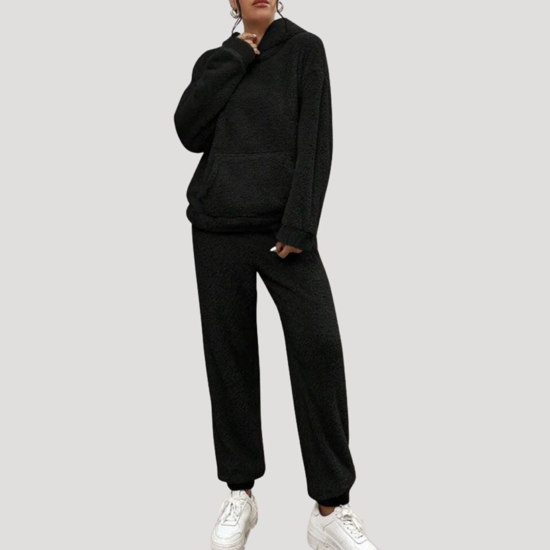 Marlowe - Women's Textured Hoodie and Tapered Lounge Pants Set