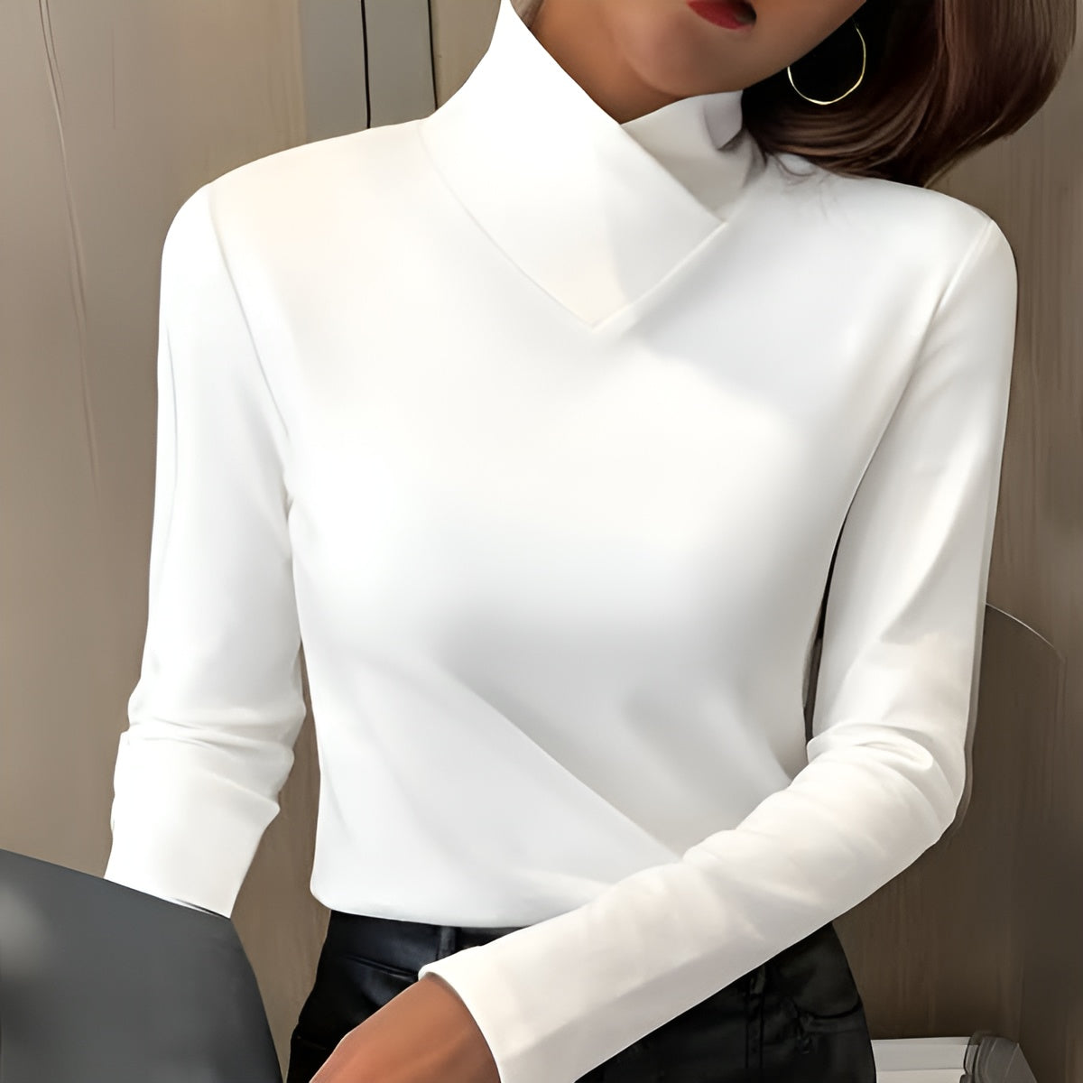 Minerva - Women's High-Neck Long-Sleeve Pullover