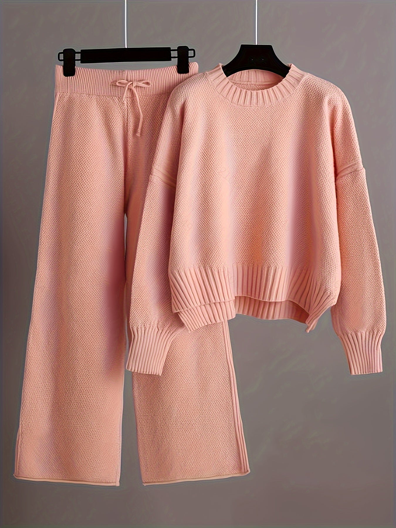 Paloma - Women's Cropped Crewneck Sweater and Wide-Leg Knit Trousers Set