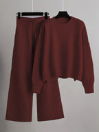 Paloma - Women's Cropped Crewneck Sweater and Wide-Leg Knit Trousers Set